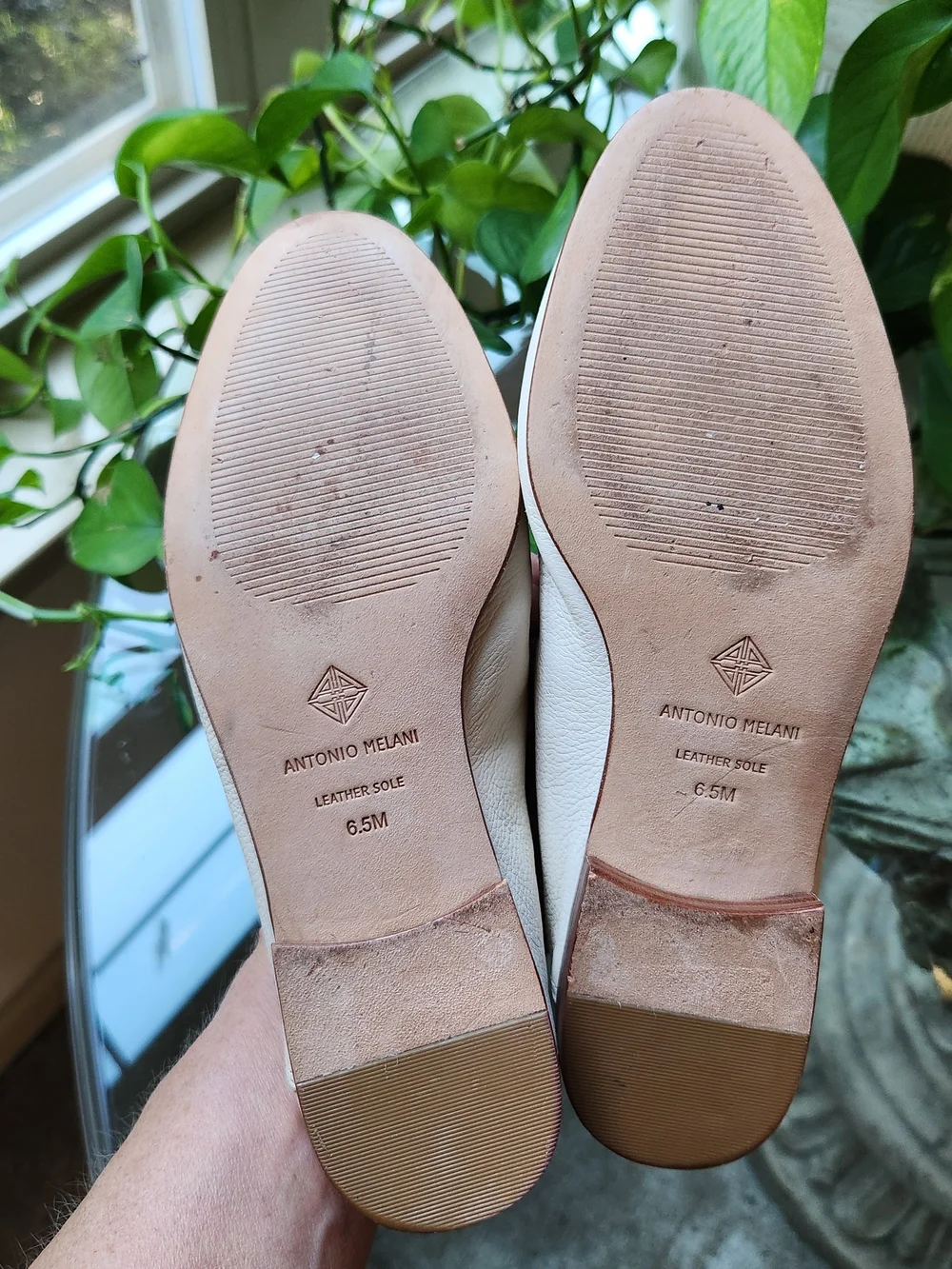 Antonio Melani Fedella Ivory Cream Leather Venetian Slip On Loafers Shoes 6.5